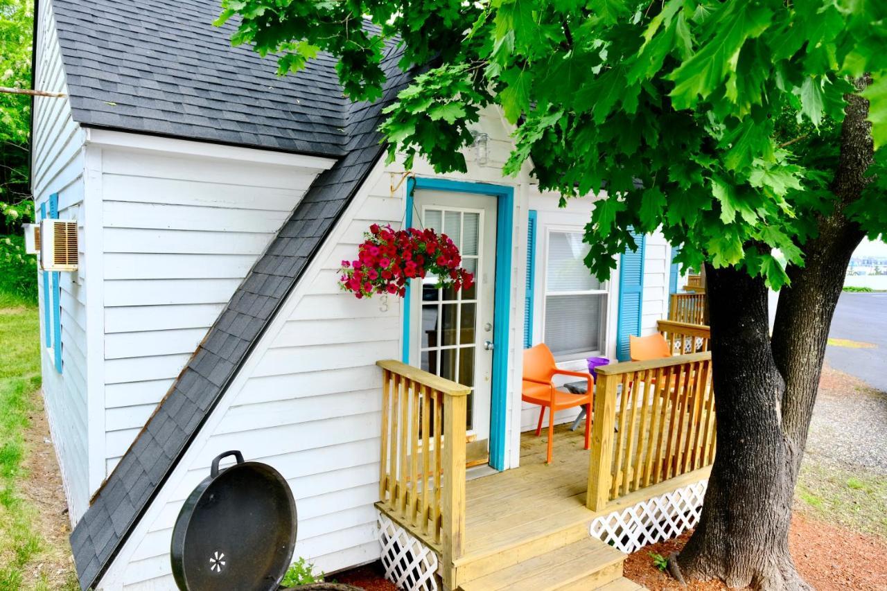 The Landings Inn And Cottages At โอลด์ออร์ชาร์ดบีช ภายนอก รูปภาพ